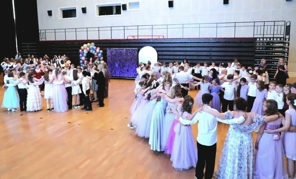 В Севастополе состоялся выпускной бал Орлят России В Севастополе состоялся выпускной бал Орлят России