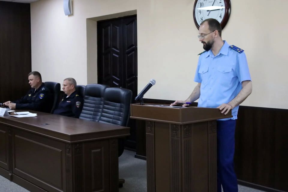 В прокуратуре Севастополя состоялось межведомственное совещание руководителей правоохранительных органов города _______ В прокуратуре Севастополя состоялось межведомственное совещание руководителей правоохранительных органов города _______