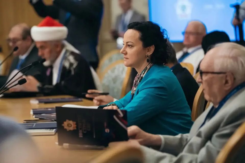 Мария Литовко: По поручению Губернатора Севастополя Михаила Владимировича Развожаева приняла участие в Юбилейных чтениях, приуроченных к 30-летию со дня основания Института стран СНГ