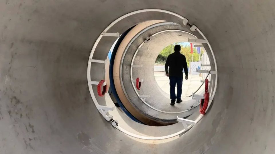 В Балаклаве проложили уже более 3 километров труб для нового коллектора В Балаклаве проложили уже более 3 километров труб для нового коллектора
