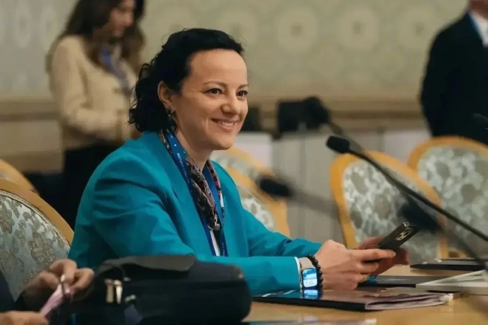 Мария Литовко: По поручению Губернатора Севастополя Михаила Владимировича Развожаева приняла участие в Юбилейных чтениях, приуроченных к 30-летию со дня основания Института стран СНГ Мария Литовко: По поручению Губернатора Севастополя Михаила Владимировича Развожаева приняла участие в Юбилейных чтениях, приуроченных к 30-летию со дня основания Института стран СНГ