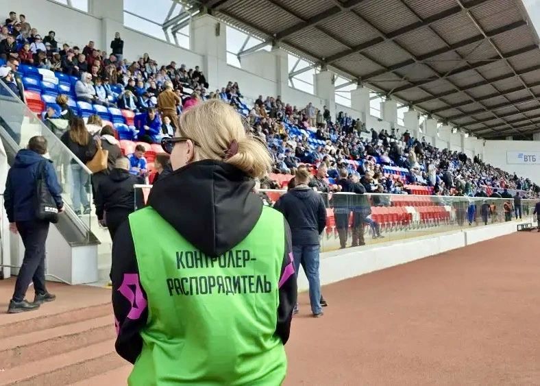 Первые 15 контролёровраспорядителей получили удостоверения после успешного завершения специальной программы подготовки Первые 15 контролёровраспорядителей получили удостоверения после успешного завершения специальной программы подготовки