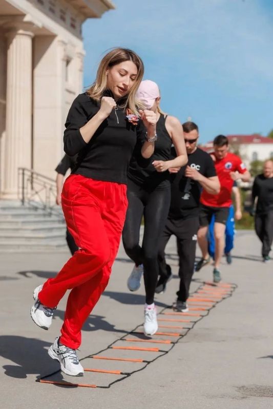 Субботнее утро начинаем активно!