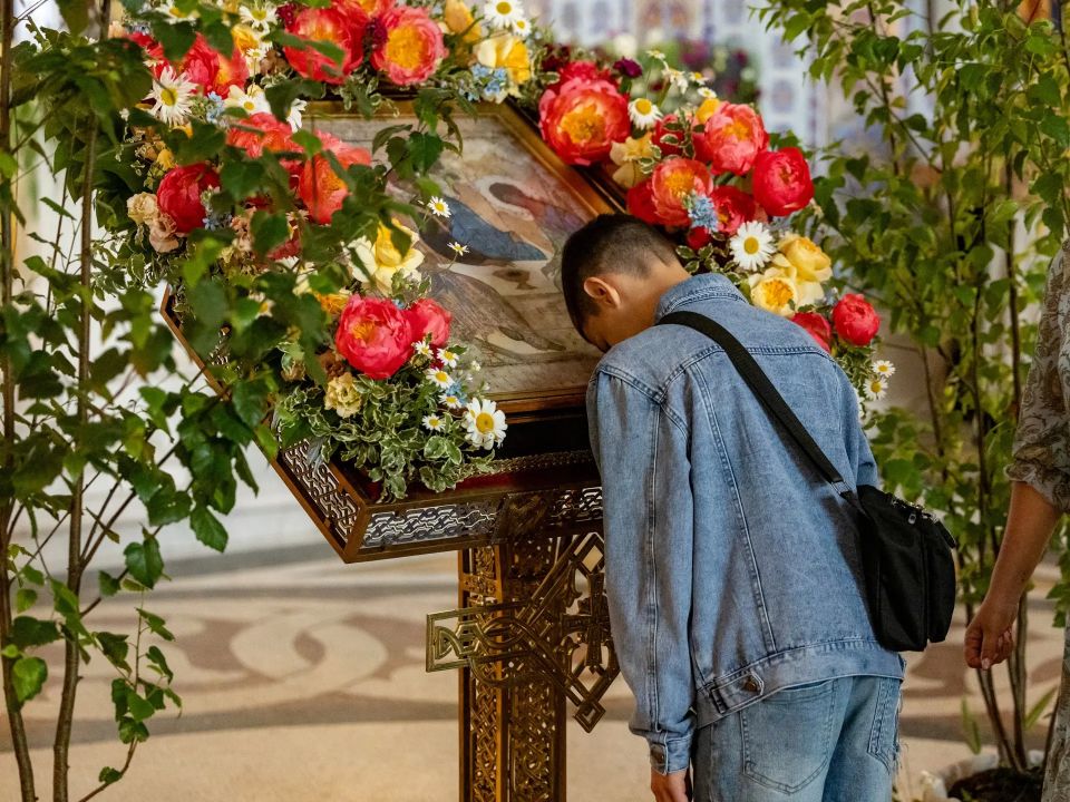 "...Это совсем другое, какой-то священный сад "...Это совсем другое, какой-то священный сад