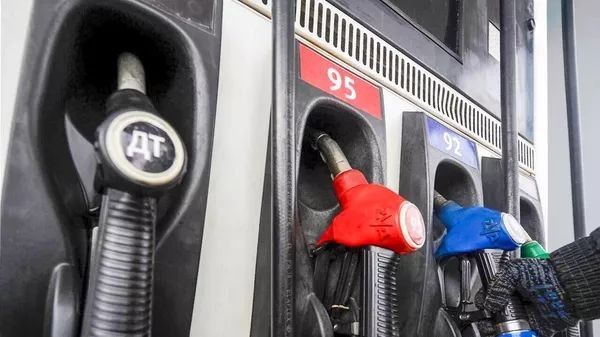 Заправка раз в неделю: в Севастополе разработали специальные QR-коды на бензин