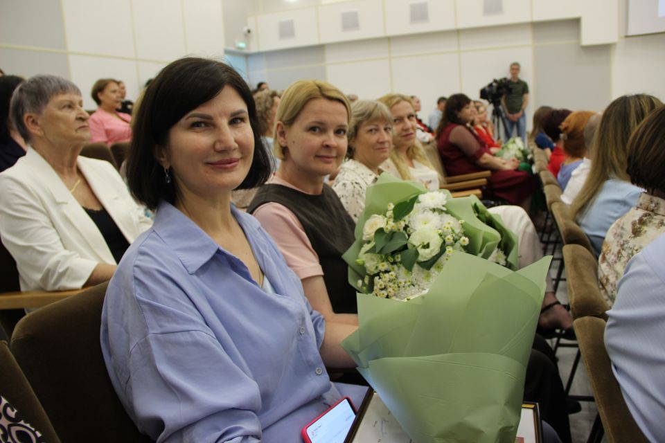 День социального работника отметили в Севастополе День социального работника отметили в Севастополе