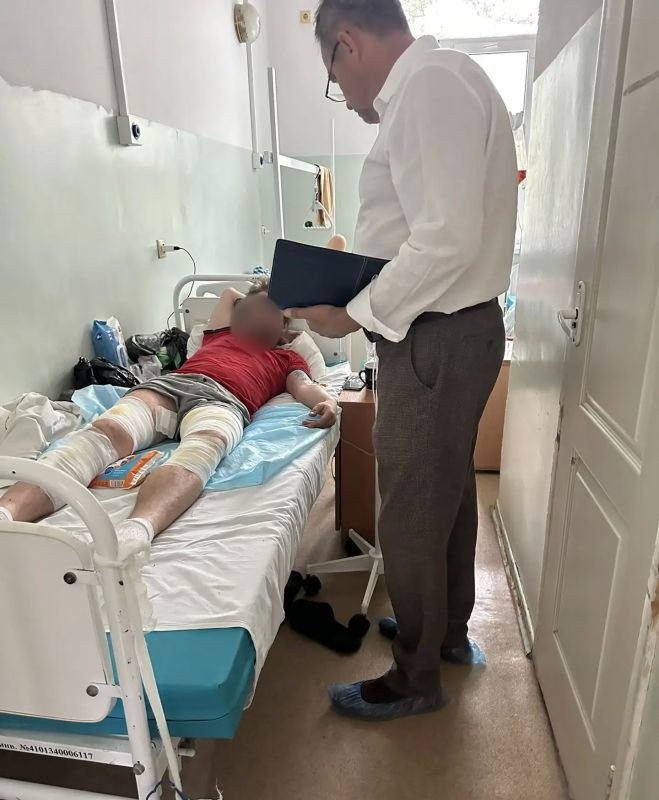Рядом с теми, кто пострадал Рядом с теми, кто пострадал