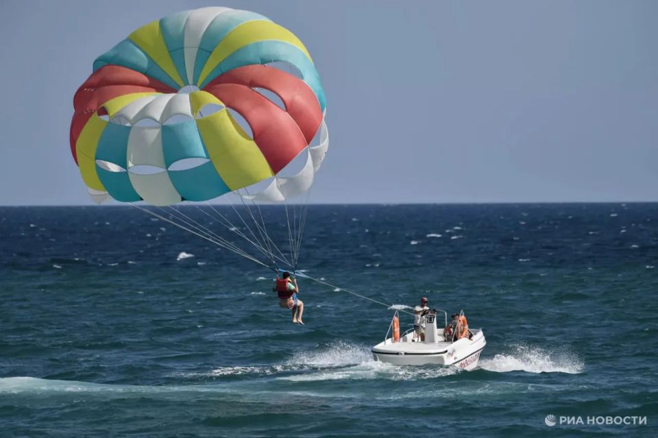 Море у берегов Крыма постепенно прогревается