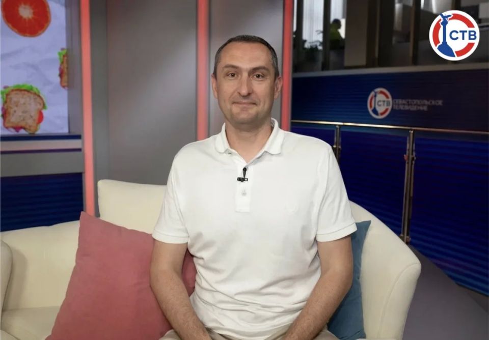 Говорим о путешествиях, школьных инициативах и летних проектах для юных исследователей в программе «Доброе утро, Севастополь!» Говорим о путешествиях, школьных инициативах и летних проектах для юных исследователей в программе «Доброе утро, Севастополь!»