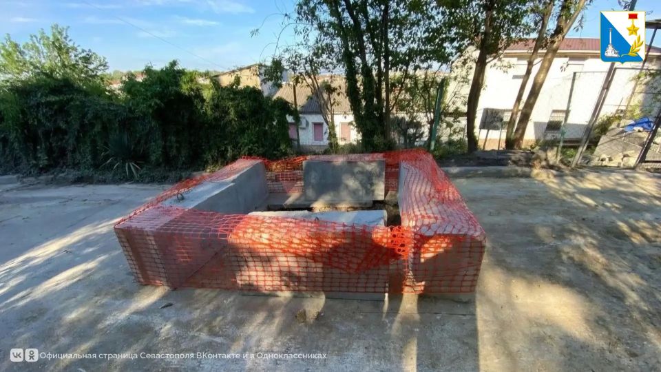 На улице Брянской уже заменили 470 метров водопровода На улице Брянской уже заменили 470 метров водопровода