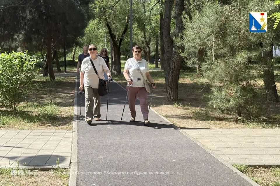 48 занятий по скандинавской ходьбе провели для пенсионеров и инвалидов в Севастополе 48 занятий по скандинавской ходьбе провели для пенсионеров и инвалидов в Севастополе