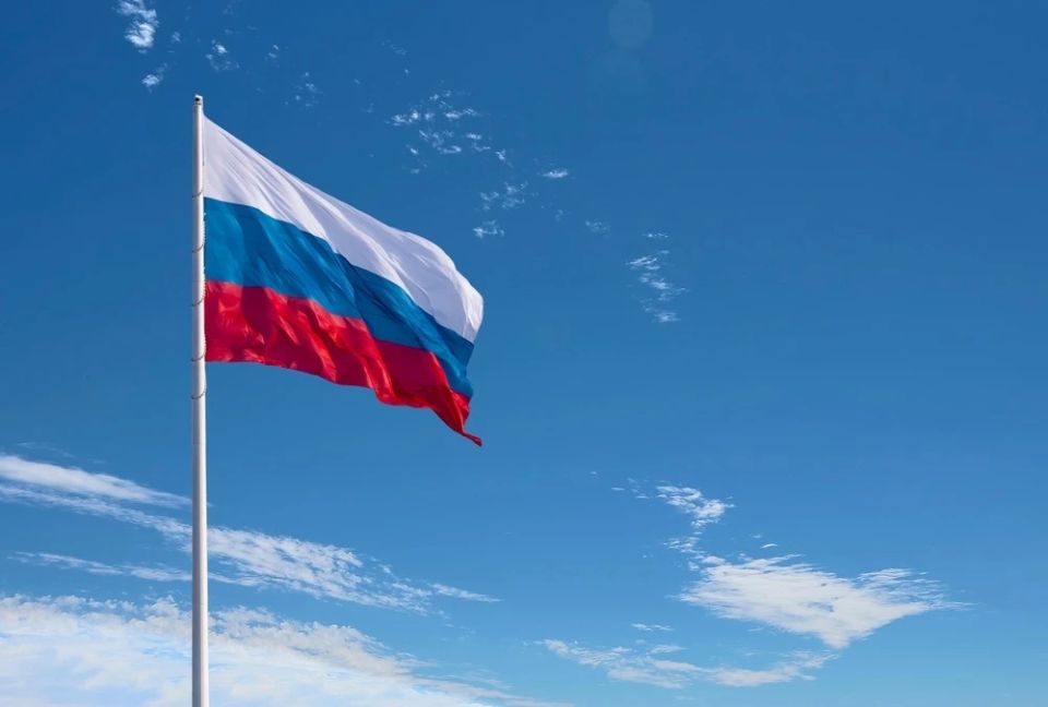 С Днём России!. Телеканал НТС поздравляет жителей Севастополя и всей страны с праздником