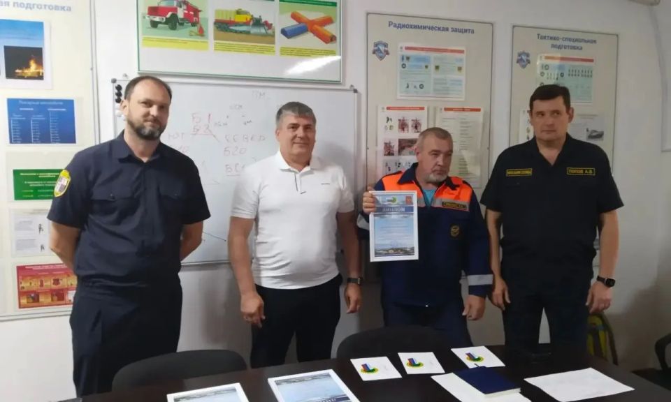 В Спасательной службе Севастополя наградили победителей конкурса «Лучший по профессии» В Спасательной службе Севастополя наградили победителей конкурса «Лучший по профессии»