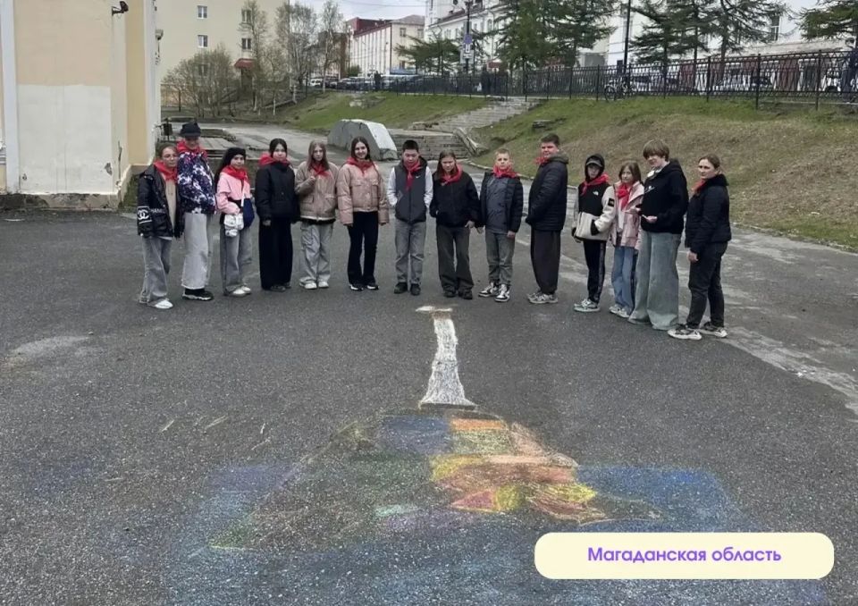 Символы Севастополя — в каждом регионе Символы Севастополя — в каждом регионе