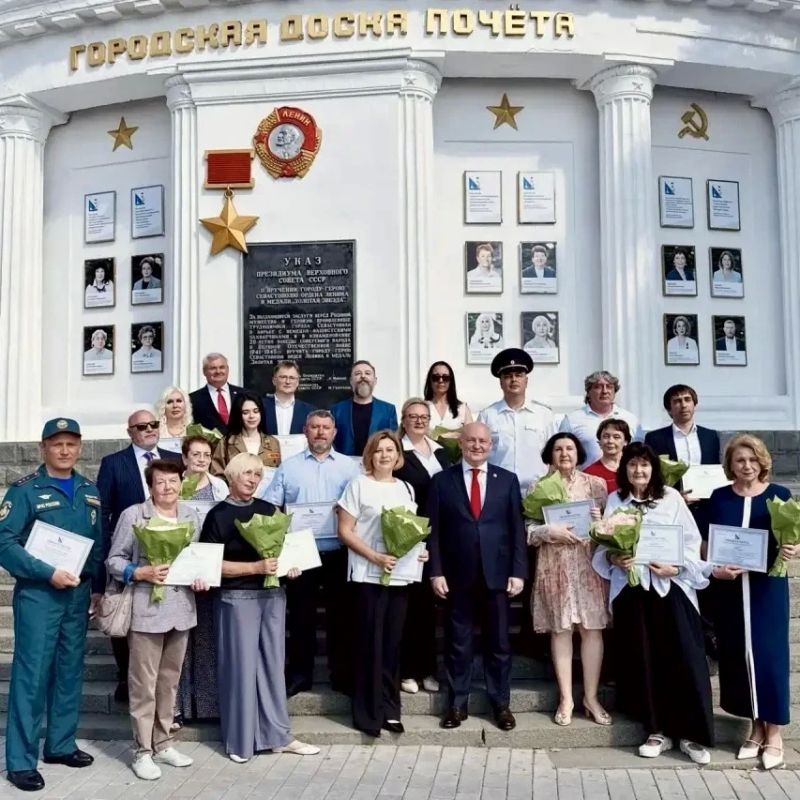 В День рождения Севастополя особые слова благодарности звучат в адрес тех, кто своим трудом развивает наш город