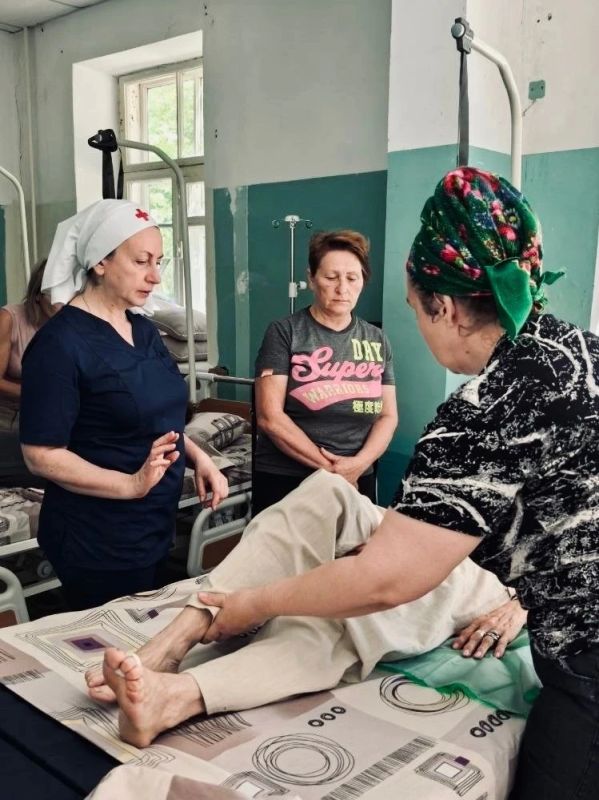 Бердянск, теперь и здесь открылся учебный класс Больницы Святителя Алексия! Бердянск, теперь и здесь открылся учебный класс Больницы Святителя Алексия!