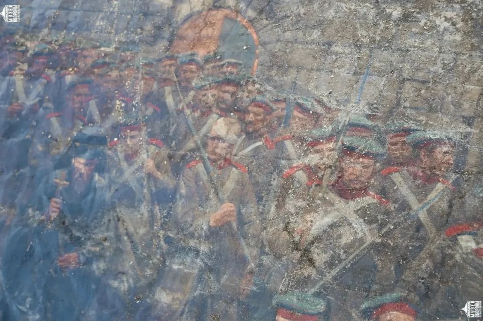 Более 90% полотна панорамы «Оборона Севастополя» уничтожено пожаром, также утрачено 99% предметного плана Более 90% полотна панорамы «Оборона Севастополя» уничтожено пожаром, также утрачено 99% предметного плана