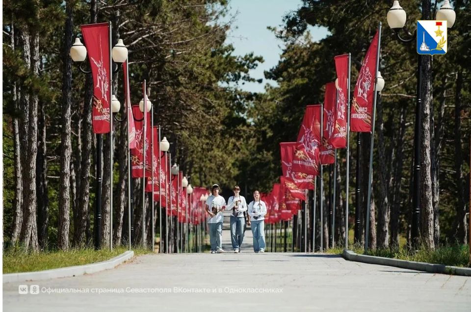 Частица севастопольского Вечного огня отправилась к Мамаеву кургану Частица севастопольского Вечного огня отправилась к Мамаеву кургану