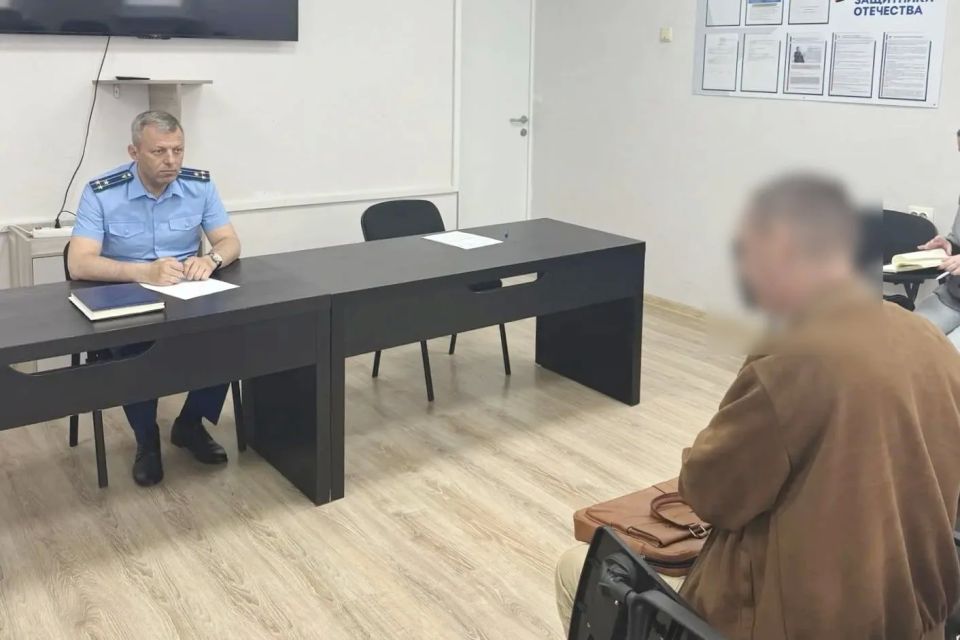 Прокуратура Ленинского района г. Севастополя провела прием граждан в филиале фонда «Защитники Отечества» в городе Севастополе