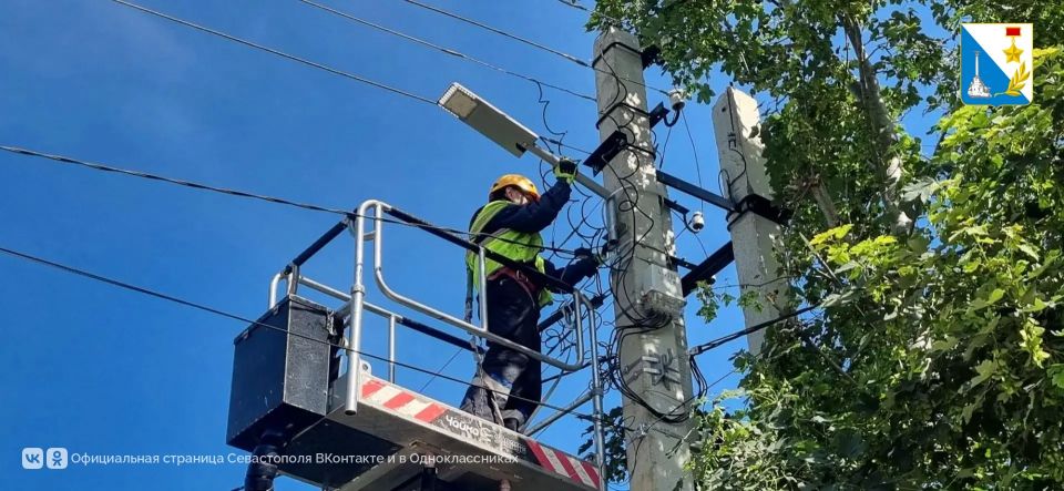В сёлах Балаклавского района устанавливают современное освещение В сёлах Балаклавского района устанавливают современное освещение