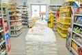 Крупные магазины Севастополя перешли на новый график работы — с 7 утра до 8 вечера