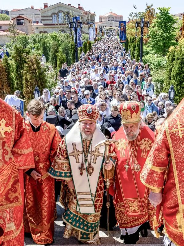 Ваше Высокопреосвященство, дорогой владыка Тихон! Ваше Высокопреосвященство, дорогой владыка Тихон!