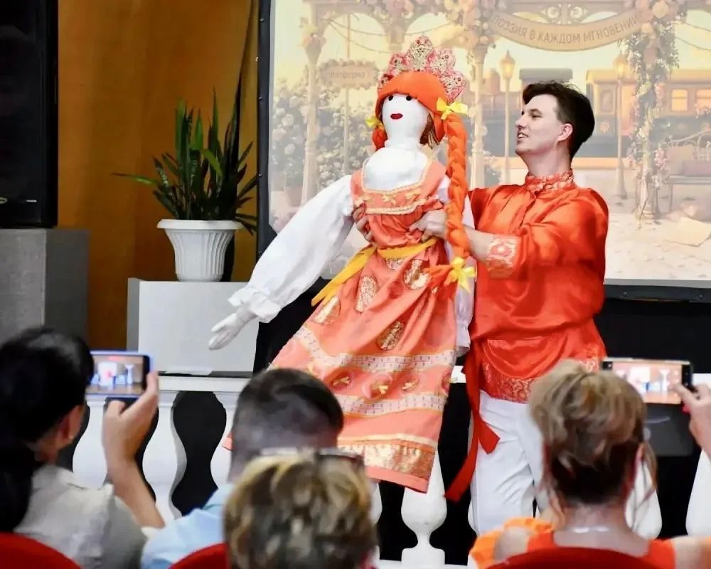 Во Дворце культуры рыбаков состоялся концерт «Семья — сокровище души» Во Дворце культуры рыбаков состоялся концерт «Семья — сокровище души»