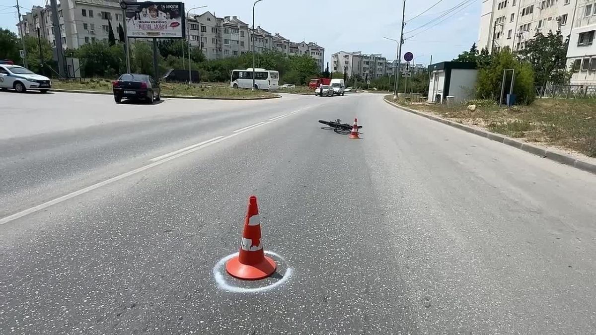 Иномарка сбила 10-летнего велосипедиста, ребенок доставлен в больницу