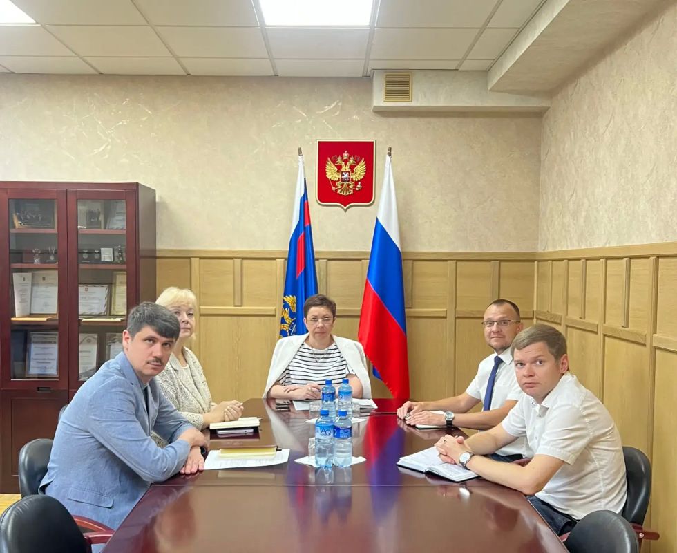 15.07.2026 руководитель Федерального казначейства Роман Артюхин провёл совещание с ТОФК в режиме ВКС 15.07.2026 руководитель Федерального казначейства Роман Артюхин провёл совещание с ТОФК в режиме ВКС