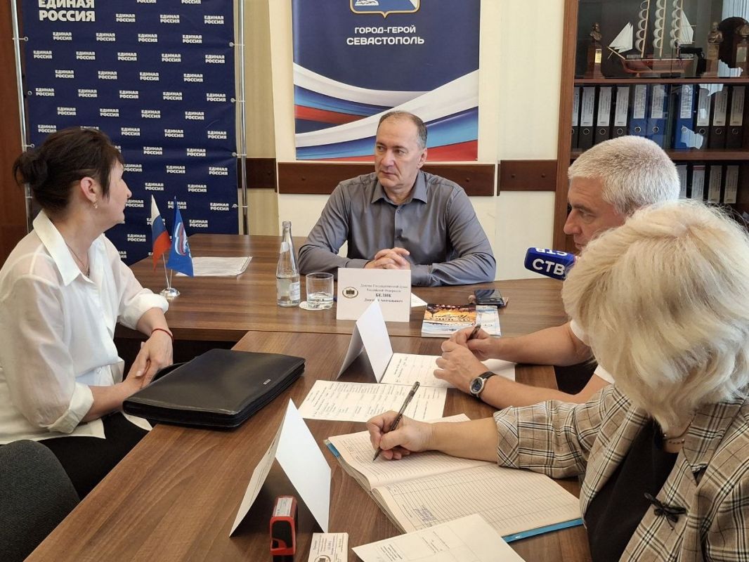 Дмитрий Белик: В рамках региональной недели провел прием граждан
