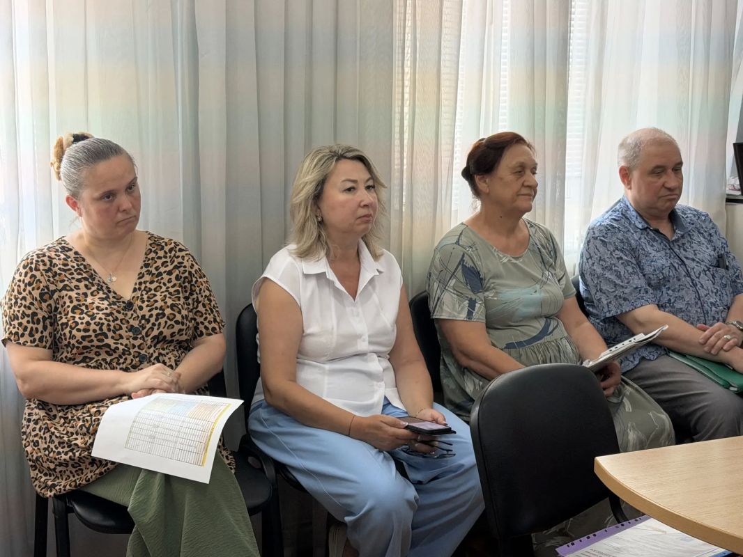 Сегодня провел плановую встречу с управленческой командой Дворца детского и юношеского творчества Сегодня провел плановую встречу с управленческой командой Дворца детского и юношеского творчества