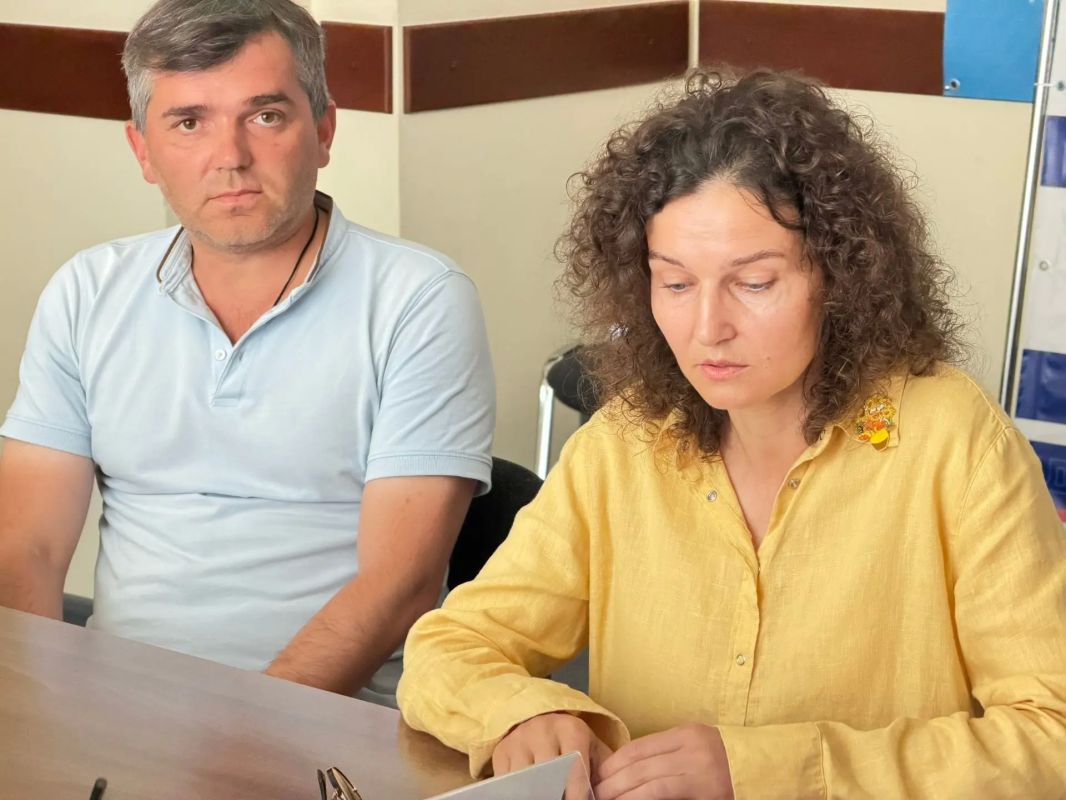 Татьяна Лобач: На площадке Региональной общественной приёмной Председателя Партии «Единая Россия» Д. А. Медведева провела плановый приём граждан, посвящённый вопросам защиты прав в трудовой сфере Татьяна Лобач: На площадке Региональной общественной приёмной Председателя Партии «Единая Россия» Д. А. Медведева провела плановый приём граждан, посвящённый вопросам защиты прав в трудовой сфере