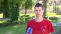Участники Губернаторских школьных трудовых отрядов благоустраивают территорию СОК имени 200-летия Севастополя