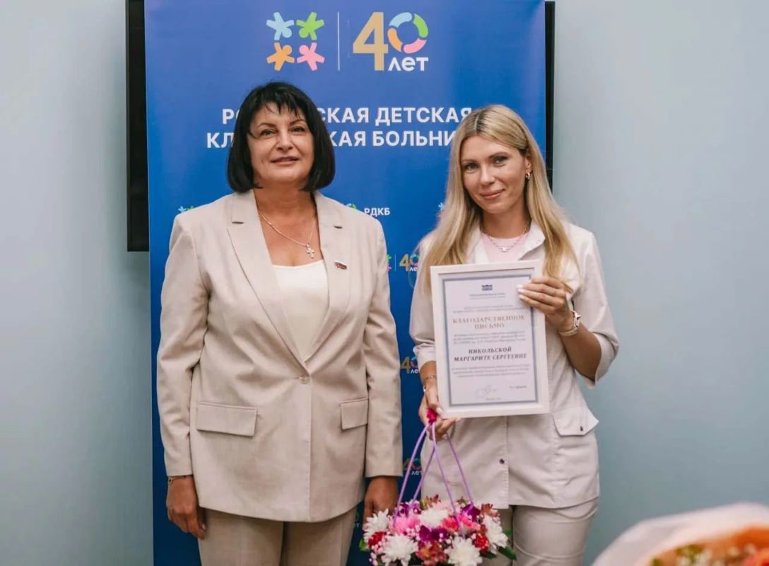 Татьяна Лобач: По поручению губернатора Севастополя Михаила Владимировича Развожаева посетила Российскую детскую клиническую больницу в Москве, где проходили лечение наши ребята, пострадавшие при обрушении балкона в школе №... Татьяна Лобач: По поручению губернатора Севастополя Михаила Владимировича Развожаева посетила Российскую детскую клиническую больницу в Москве, где проходили лечение наши ребята, пострадавшие при обрушении балкона в школе №...