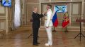 Президент Владимир Путин вручил государственные награды военным морякам