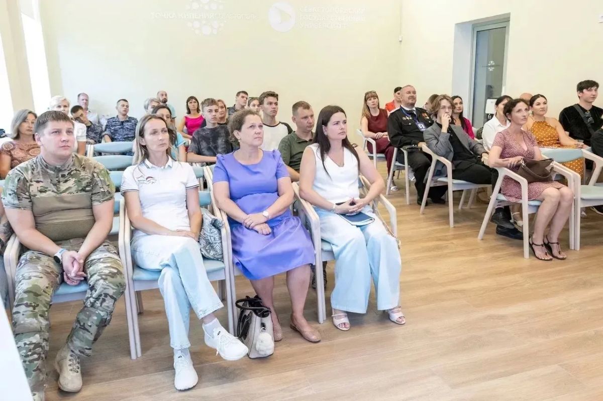 В Севастополе стартовал новый поток проекта «Десант Знания» В Севастополе стартовал новый поток проекта «Десант Знания»