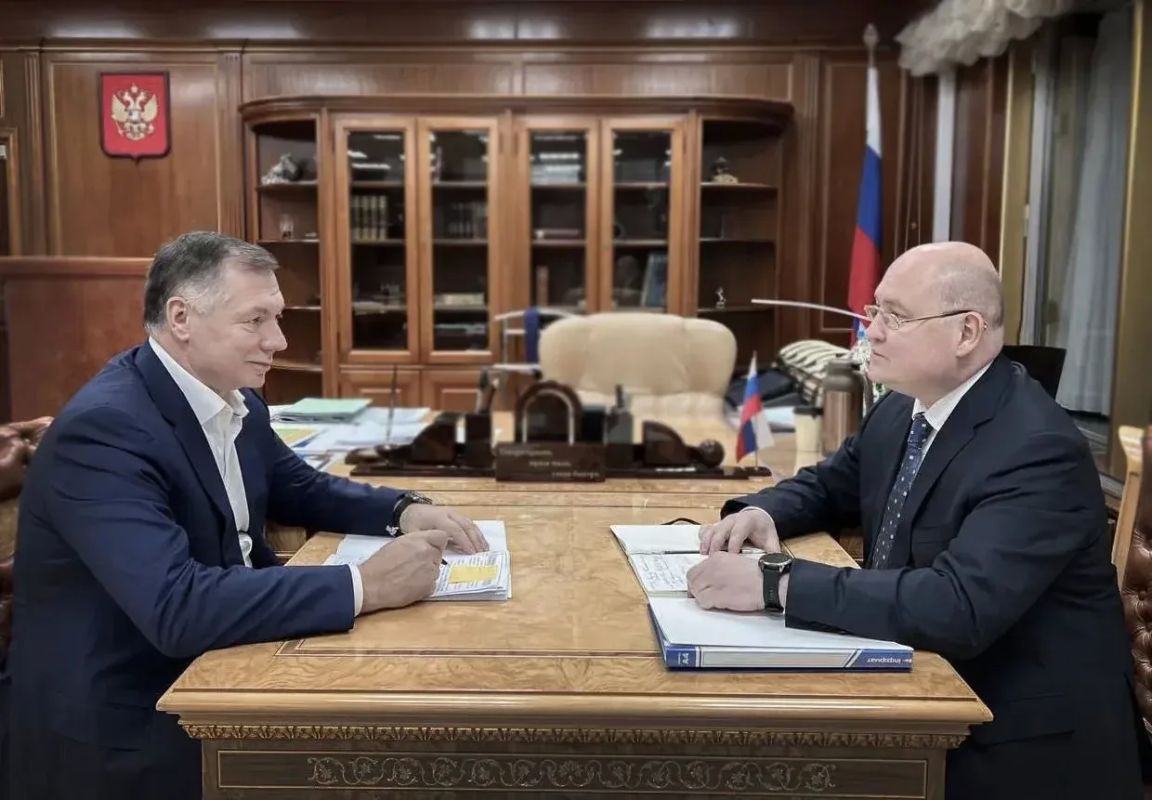 Михаил Развожаев: Сегодня день рождения отмечает Заместитель Председателя Правительства России Марат Шакирзянович Хуснуллин Михаил Развожаев: Сегодня день рождения отмечает Заместитель Председателя Правительства России Марат Шакирзянович Хуснуллин