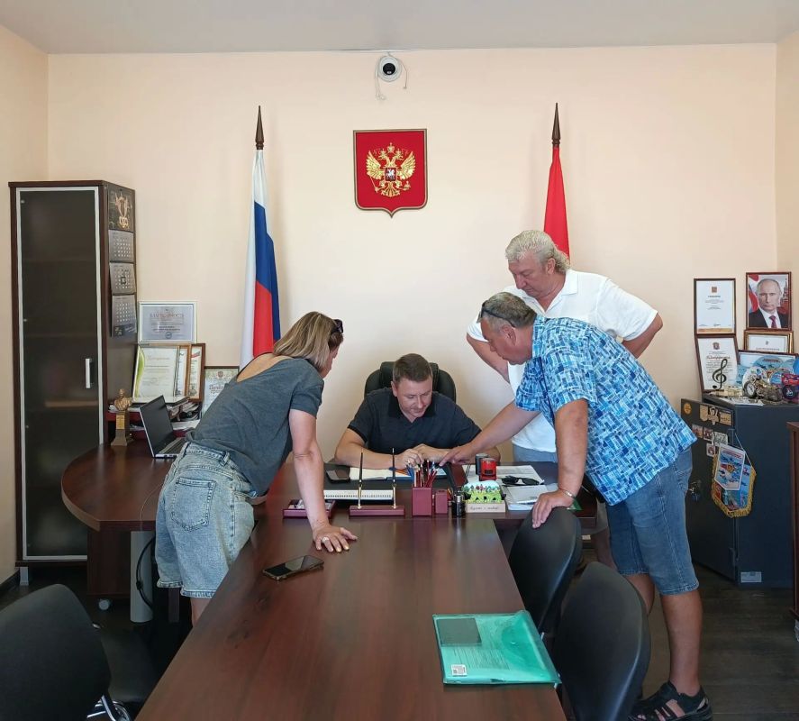 11 августа состоялся очередной прием граждан, где жители активно обращались с насущными вопросами 11 августа состоялся очередной прием граждан, где жители активно обращались с насущными вопросами