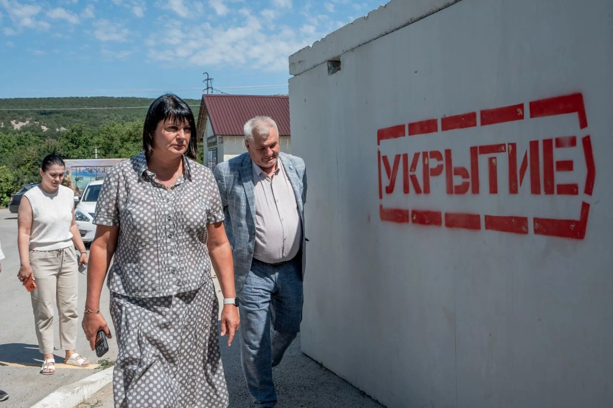 Татьяна Лобач проверила безопасность в клубах Байдарской долины Как сельские учреждения культуры работают в нынешних условиях, оценила депутат Госдумы от «Единой России» Татьяна Лобач. В рамках общегородской инициативы... Татьяна Лобач проверила безопасность в клубах Байдарской долины Как сельские учреждения культуры работают в нынешних условиях, оценила депутат Госдумы от «Единой России» Татьяна Лобач. В рамках общегородской инициативы...
