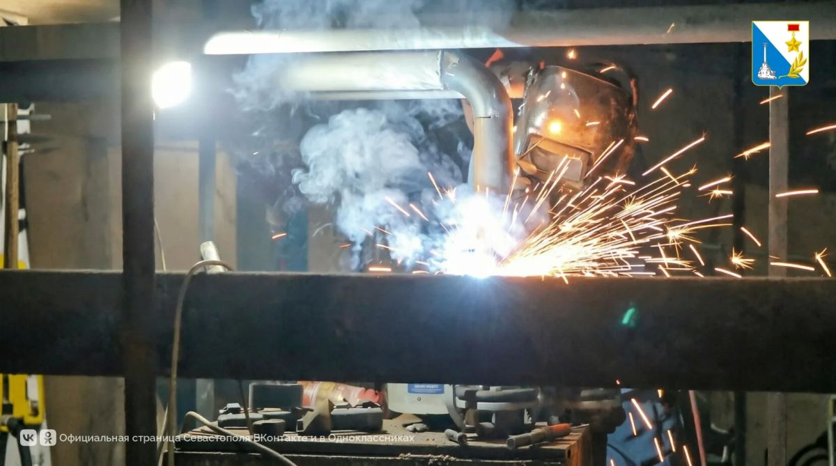 В доме на улице Михайловской на 70% обновили инженерные коммуникации В доме на улице Михайловской на 70% обновили инженерные коммуникации