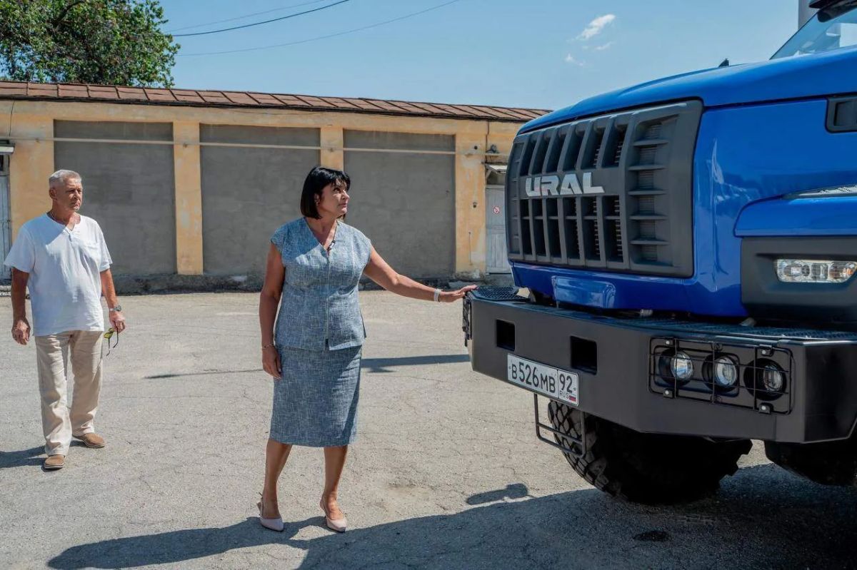 Татьяна Лобач: В рамках общегородской инициативы «Защитим Севастополь вместе» проверила организацию работы и обеспечение безопасности сотрудников ГУП «Севэлектроавтотранс» им. А.С. Круподёрова — одного из крупнейших...