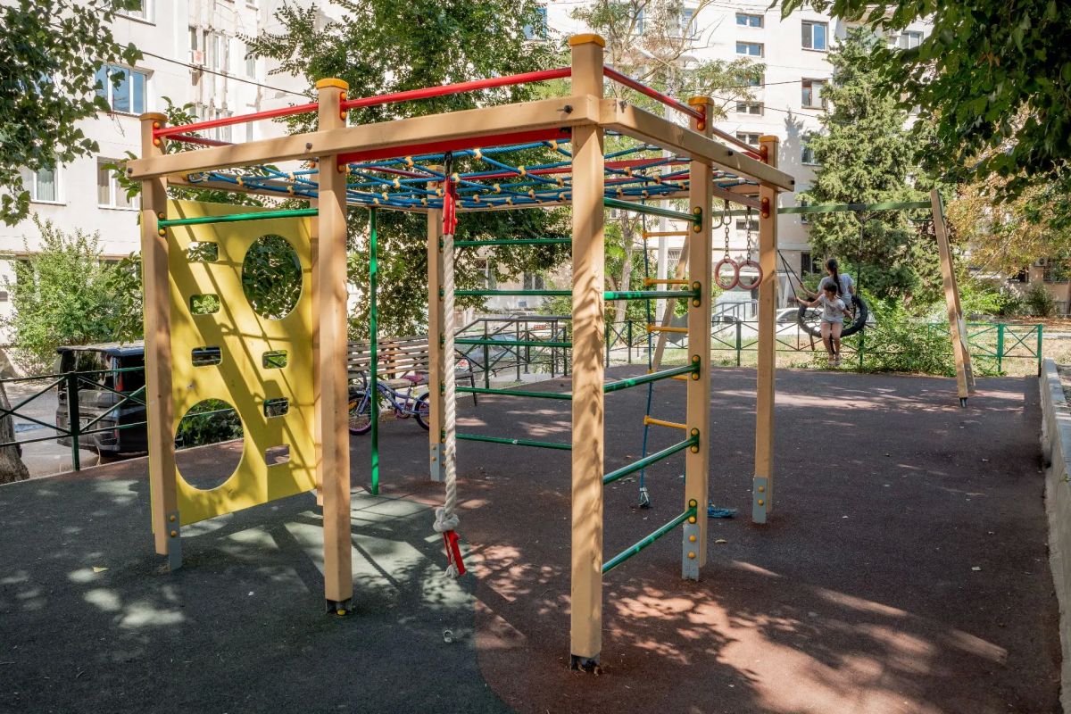 Татьяна Лобач: На улице Боцманской, 5 провели итоговую проверку благоустройства территории после многочисленных обращений жителей дома Татьяна Лобач: На улице Боцманской, 5 провели итоговую проверку благоустройства территории после многочисленных обращений жителей дома