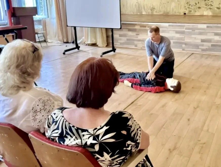 В севастопольских школах и детсадах прошли учения по безопасности В севастопольских школах и детсадах прошли учения по безопасности