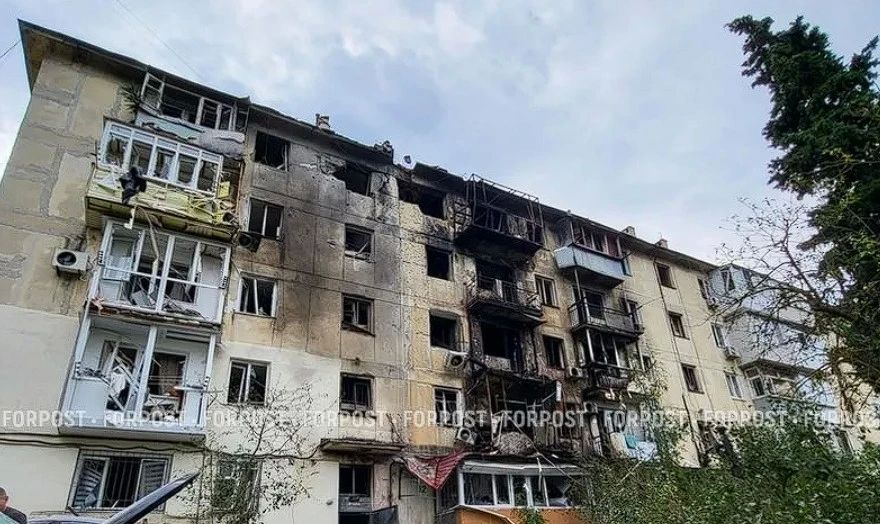 Севастопольцев зовут помочь устранить последствия ночной атаки ВСУ в Стрелецкой бухте Севастопольцев зовут помочь устранить последствия ночной атаки ВСУ в Стрелецкой бухте