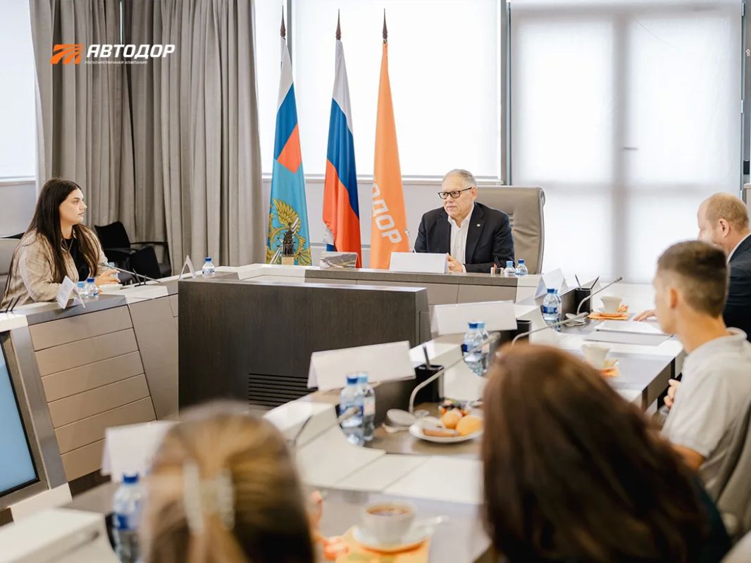 Автодор оказывает всестороннюю поддержку семьям погибших дорожников Автодор оказывает всестороннюю поддержку семьям погибших дорожников