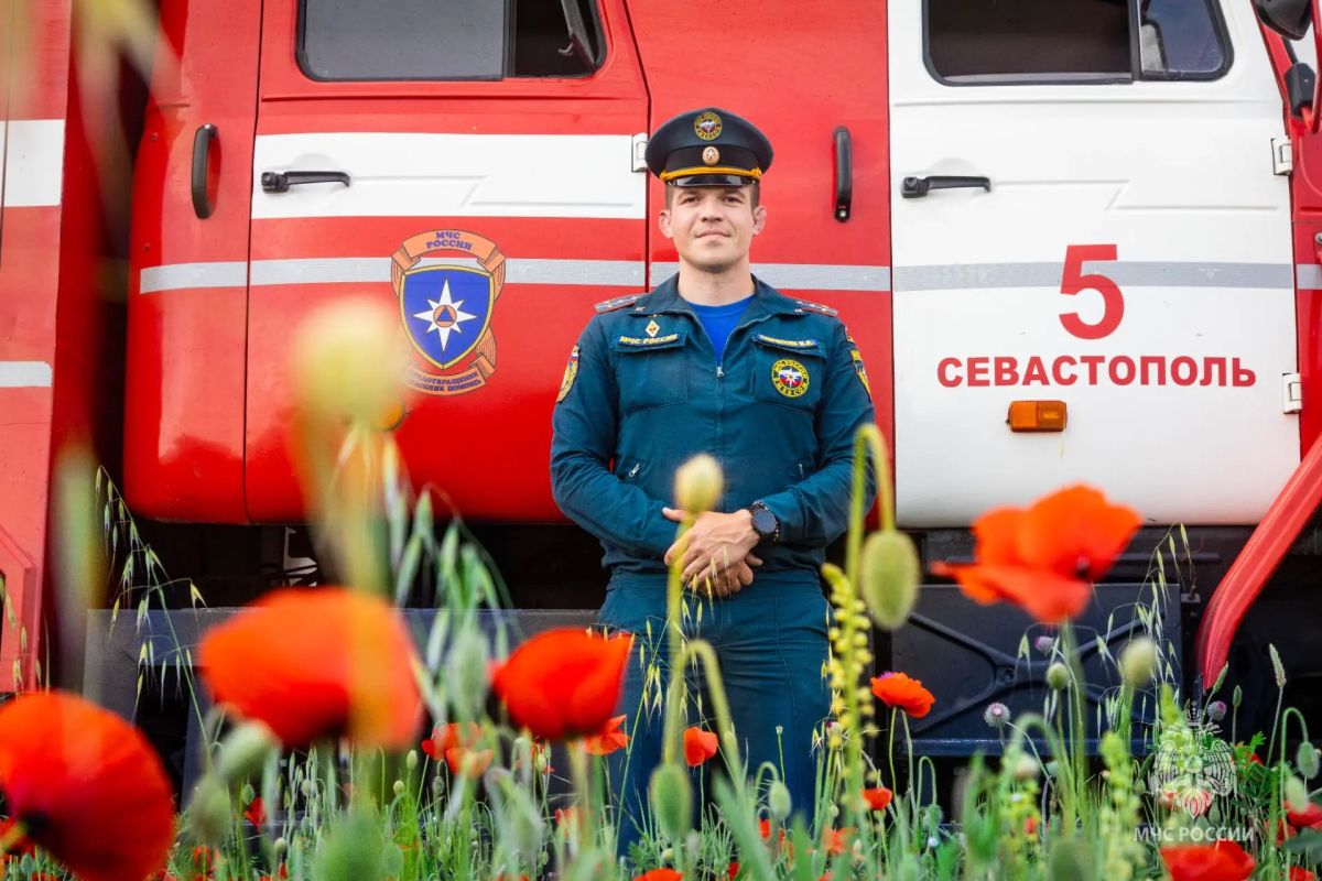 Отважные и фотогеничные огнеборцы служат в 5 пожарно-спасательной части МЧС России по Севастополю! Отважные и фотогеничные огнеборцы служат в 5 пожарно-спасательной части МЧС России по Севастополю!