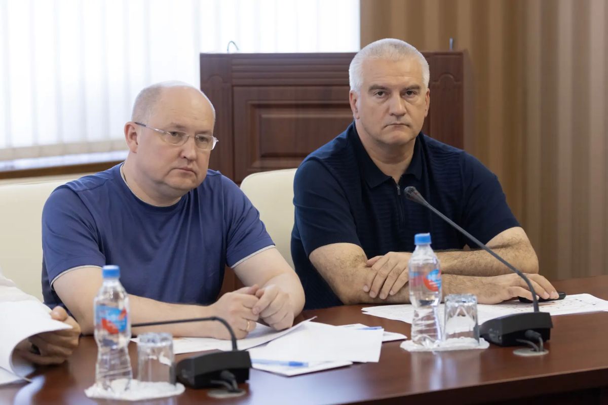 Сергей Аксёнов: Под руководством заместителя Председателя Правительства РФ Марата Шакирзяновича Хуснуллина состоялся ряд совещаний, в том числе по теме подготовки республики к прохождению осенне-зимнего периода Сергей Аксёнов: Под руководством заместителя Председателя Правительства РФ Марата Шакирзяновича Хуснуллина состоялся ряд совещаний, в том числе по теме подготовки республики к прохождению осенне-зимнего периода