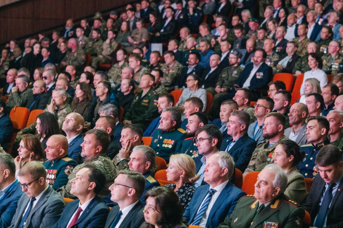 Ветераны СВО стали главными экспертами форума «Вместе победим» Ветераны СВО стали главными экспертами форума «Вместе победим»