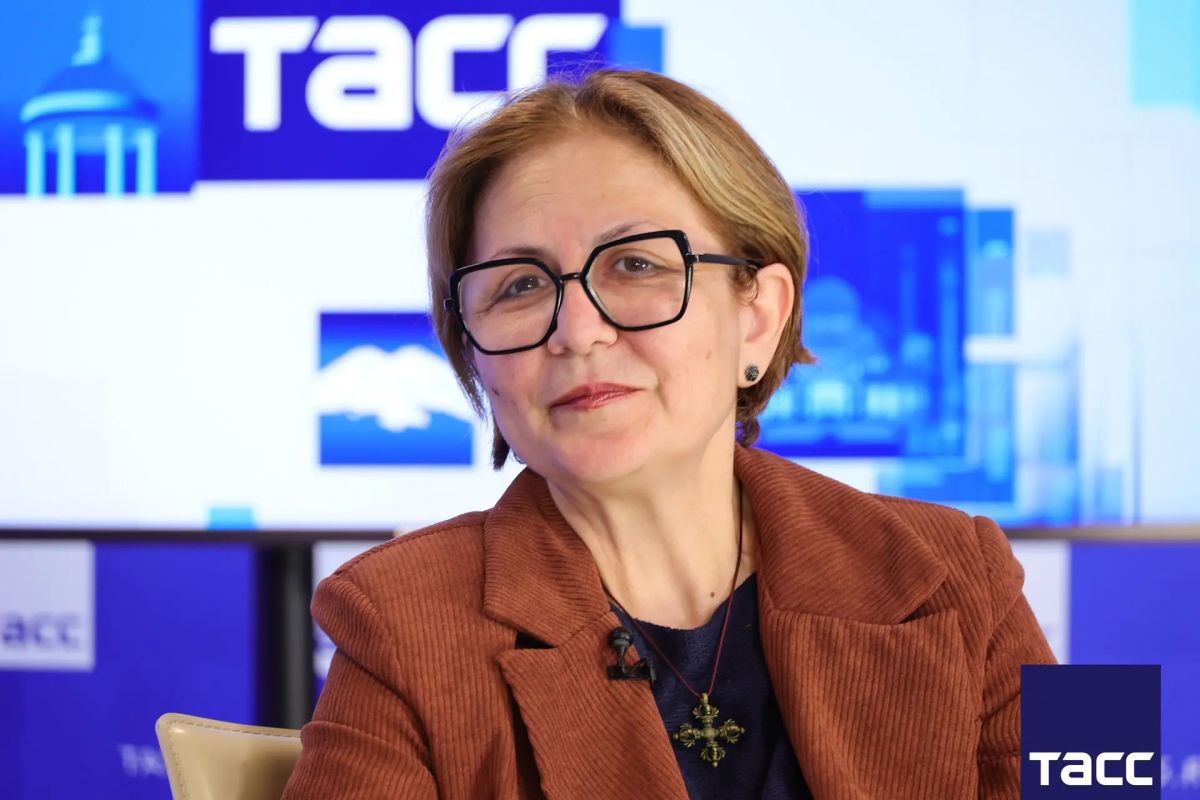 Главное из заявлений, а также фоторепортаж с пресс-конференции в Региональном информационном центре "ТАСС Кавказ" в Пятигорске, посвященной 155-летию Русского академического театра им. Вахтангова во Владикавказе: Главное из заявлений, а также фоторепортаж с пресс-конференции в Региональном информационном центре "ТАСС Кавказ" в Пятигорске, посвященной 155-летию Русского академического театра им. Вахтангова во Владикавказе: