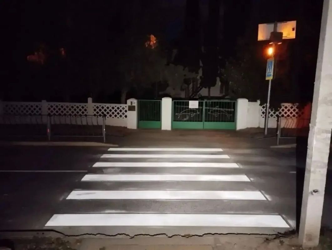 Татьяна Лобач: Новый учебный год начался. Накануне 1 сентября проверили готовность школы-интерната № 6 в Инкермане, уделив особое внимание организации безопасности детей при сигнале воздушной тревоги — в рамках общегородской... Татьяна Лобач: Новый учебный год начался. Накануне 1 сентября проверили готовность школы-интерната № 6 в Инкермане, уделив особое внимание организации безопасности детей при сигнале воздушной тревоги — в рамках общегородской...
